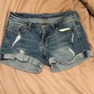 Old Navy denim shorts • size 0 regular